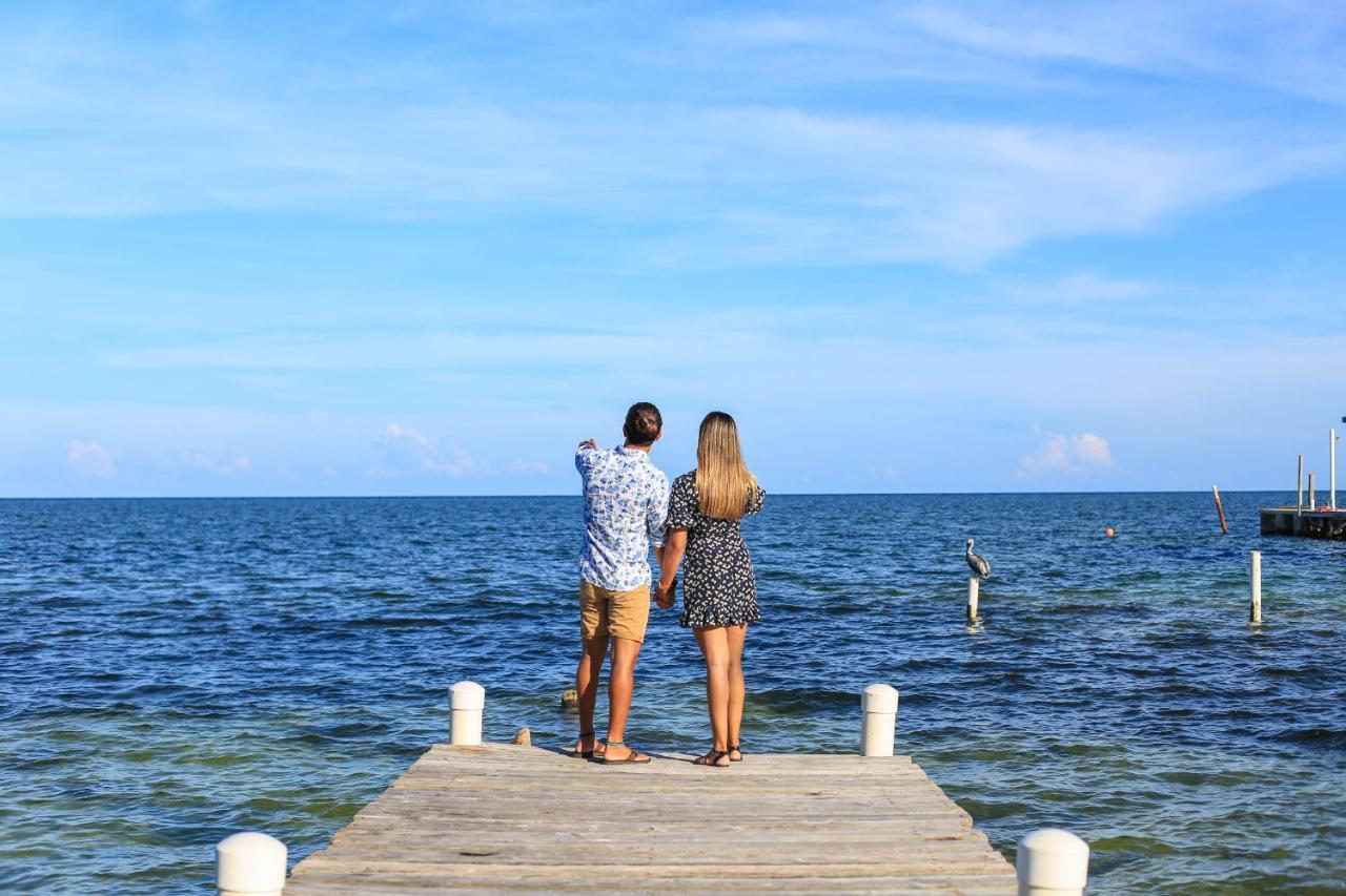 Sunbreeze Suites San Pedro  Eksteriør bilde