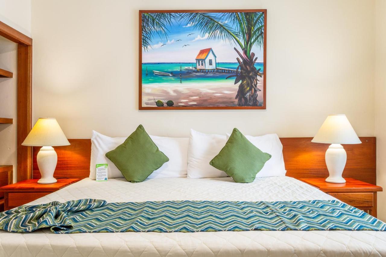 Sunbreeze Suites San Pedro  Eksteriør bilde