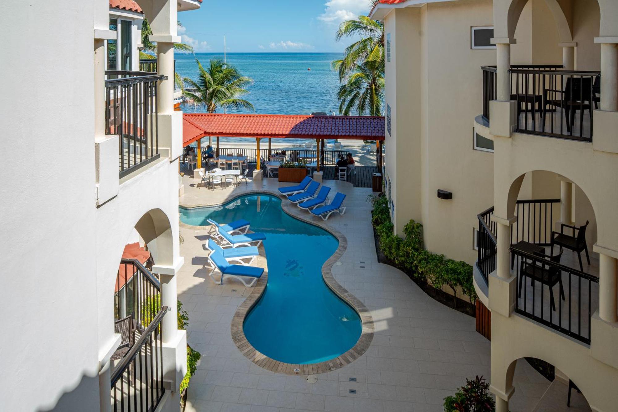 Sunbreeze Suites San Pedro  Eksteriør bilde